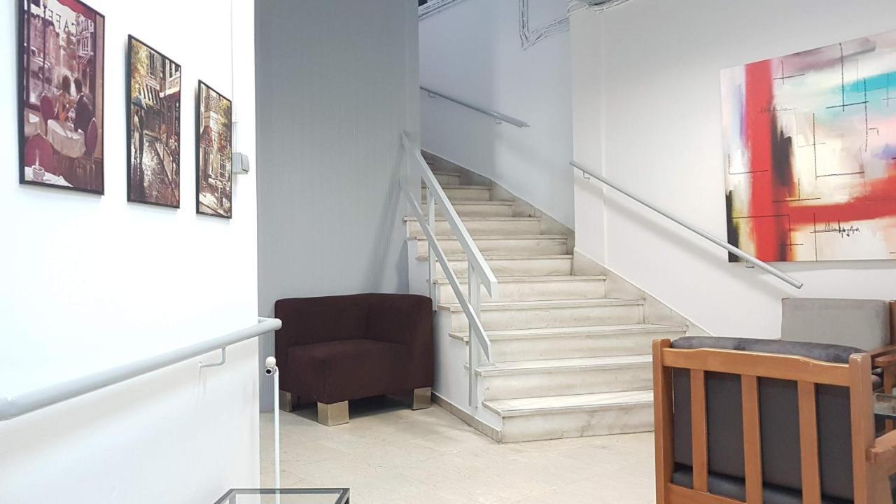Palette Apartment Champagne - Athens Center, 6 Bd, 3 Bath المظهر الخارجي الصورة