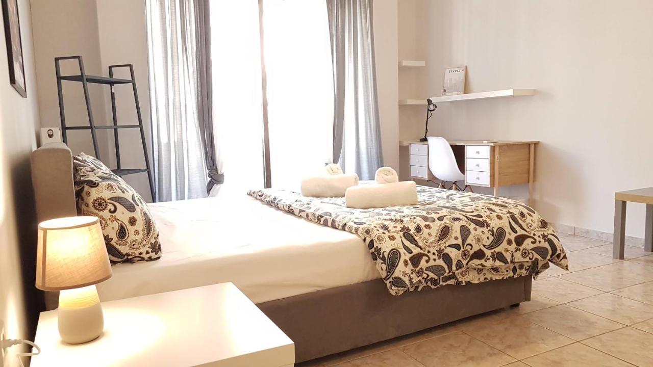 Palette Apartment Champagne - Athens Center, 6 Bd, 3 Bath المظهر الخارجي الصورة